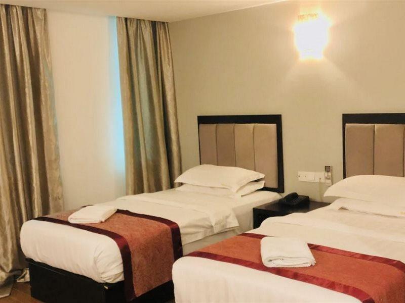 Kk Waterfront Hotel Kota Kinabalu Kültér fotó
