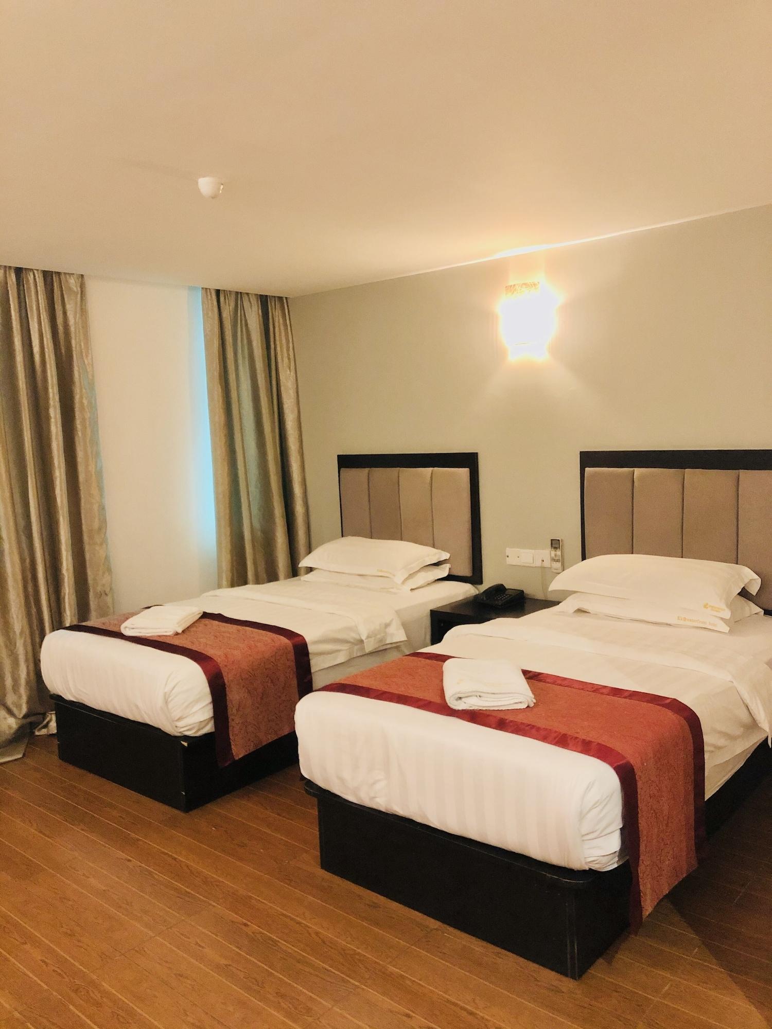 Kk Waterfront Hotel Kota Kinabalu Kültér fotó