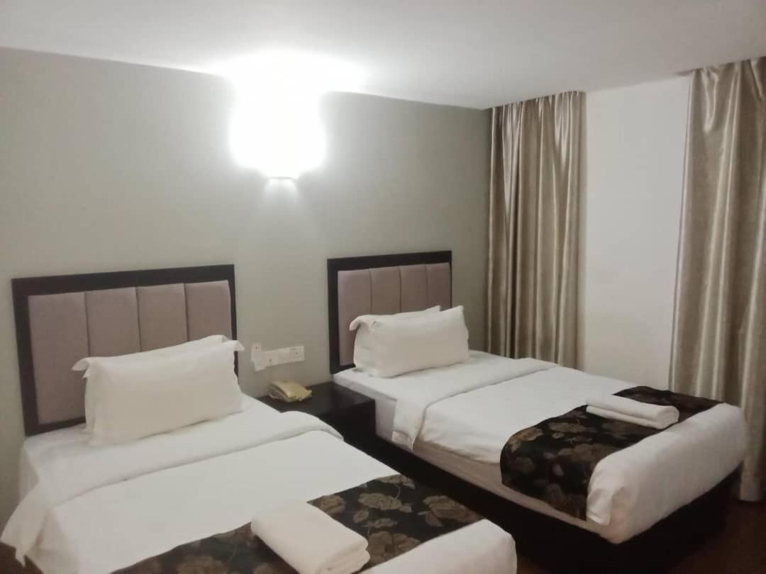 Kk Waterfront Hotel Kota Kinabalu Kültér fotó