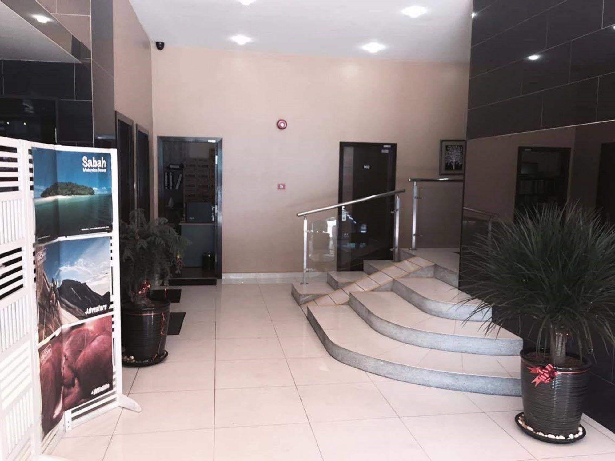 Kk Waterfront Hotel Kota Kinabalu Kültér fotó